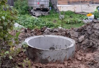 Монтаж колодца в д. Малые Карелы